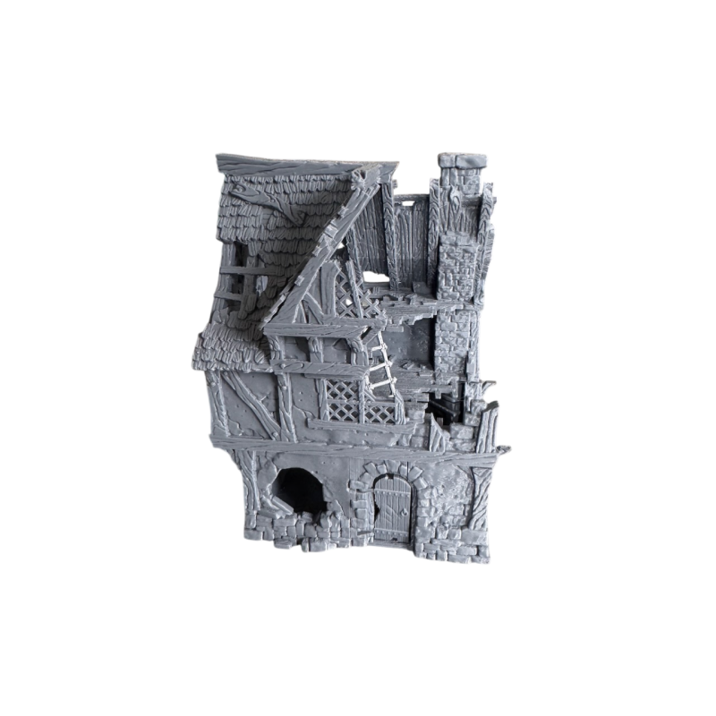 Duży Dom Miejski z galerią nad wejściem, w ruinie